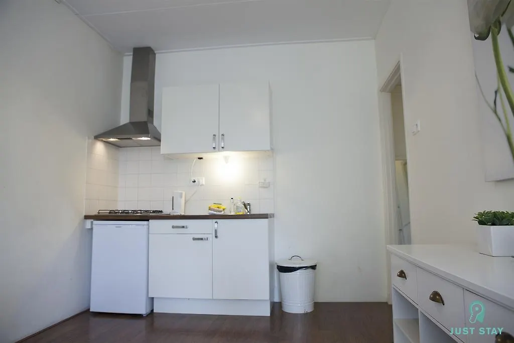 Just Stay - Spacious Apartment Heemskerkstraat Rotterdam