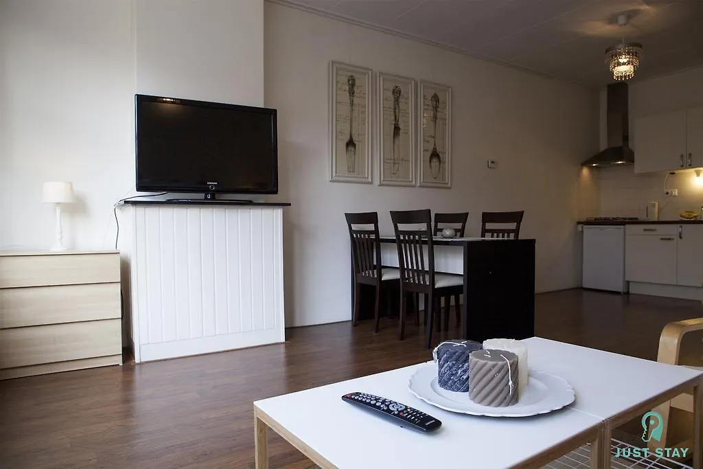 Just Stay - Spacious Apartment Heemskerkstraat Rotterdam